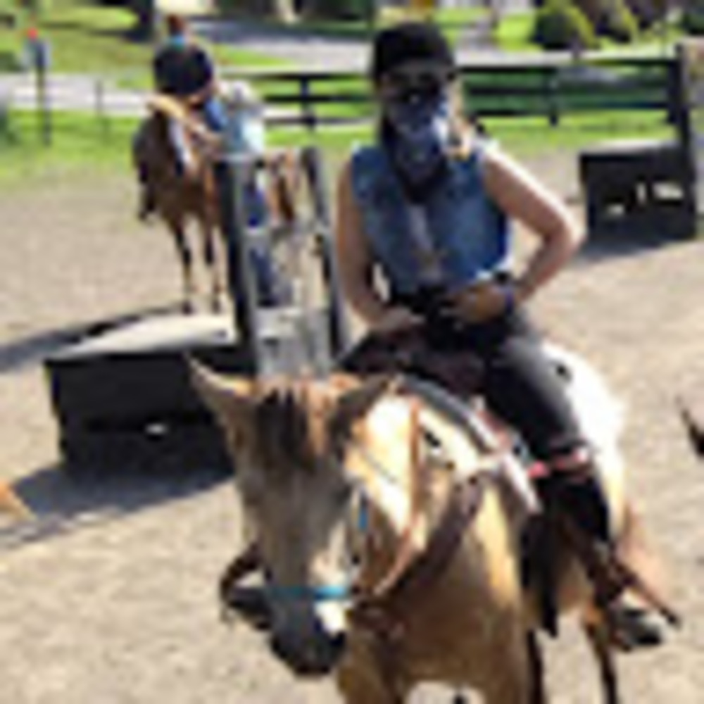 Meet your Posher, Leola